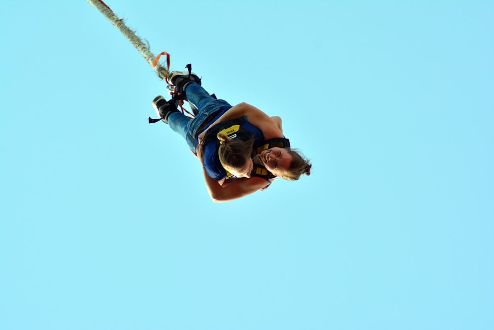 bungee-jump