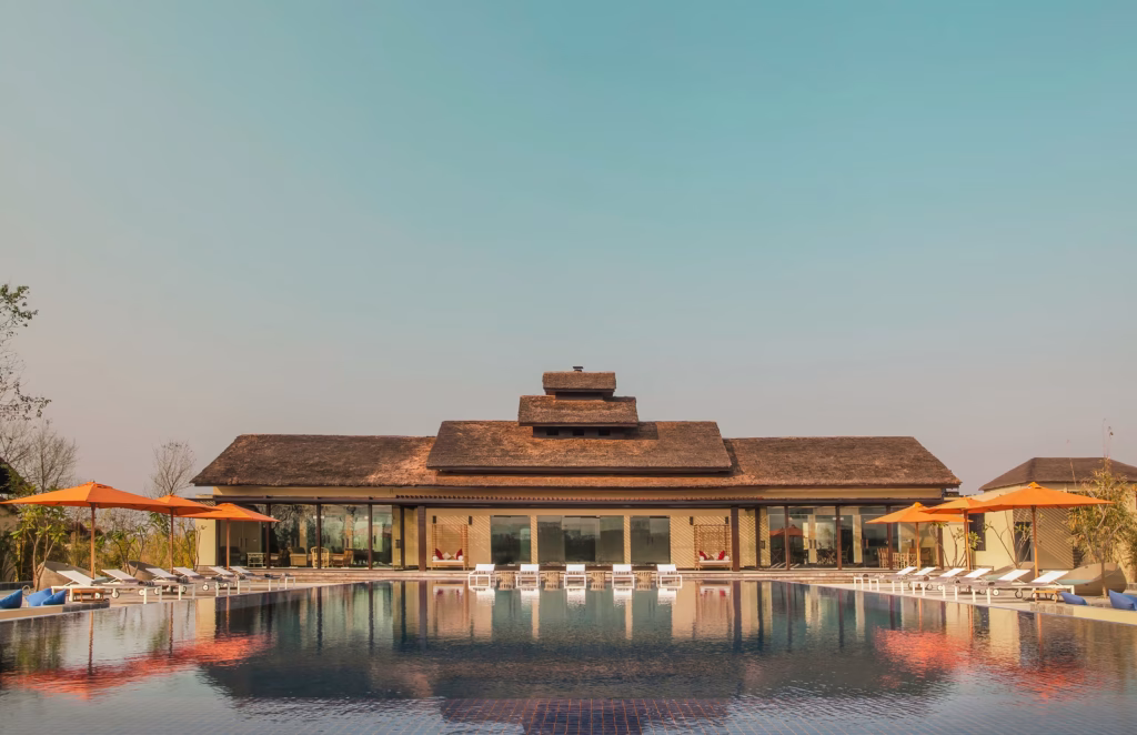 Meghauli Serai (Taj)